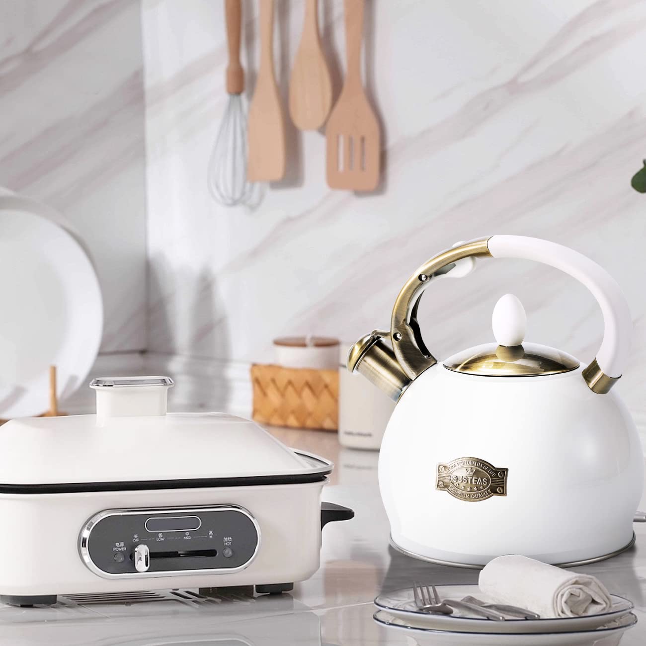 Stovetop Whistling Tea Kettle for Gas & Induction 2.64QT